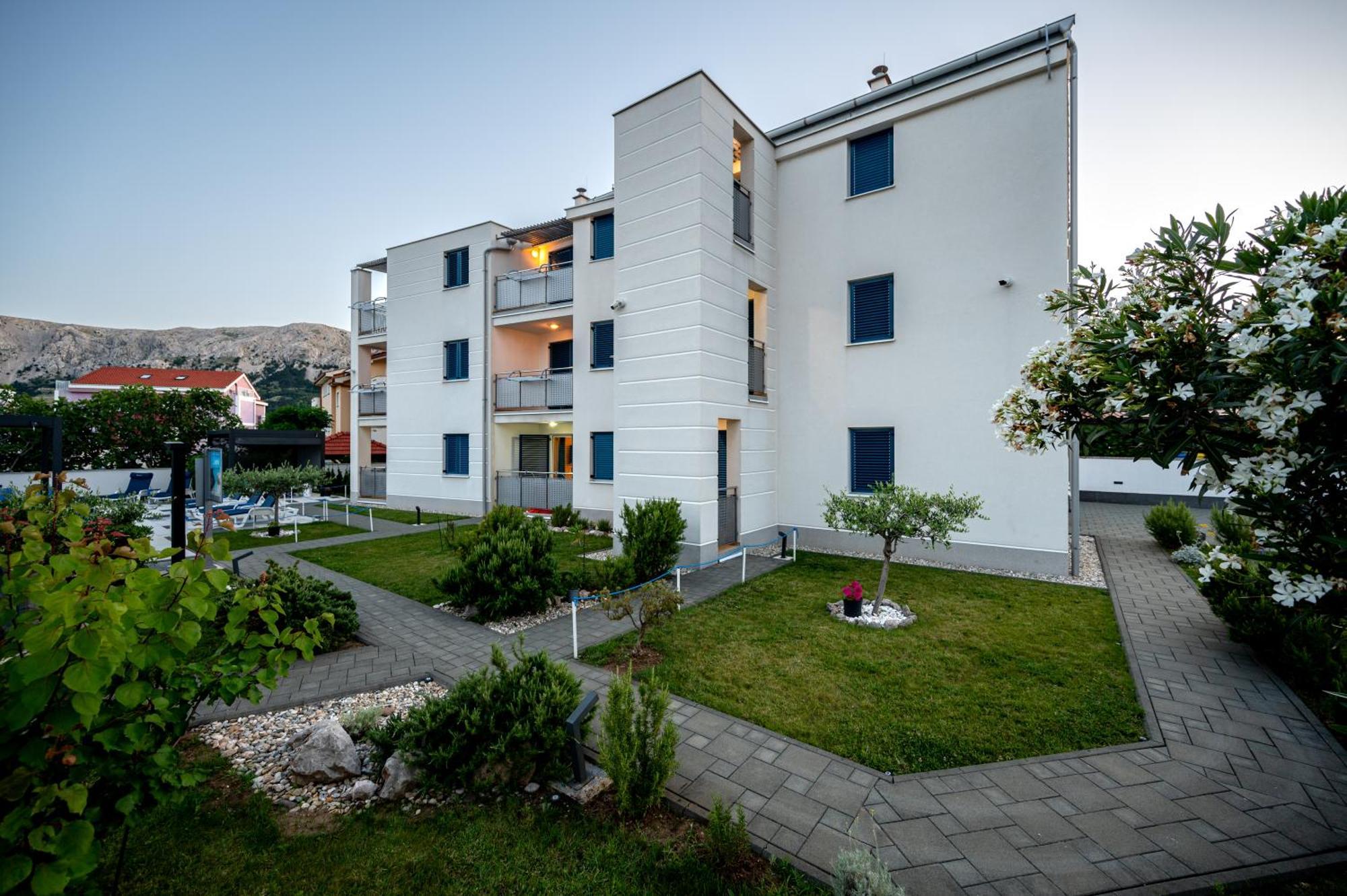 Adorami Apartments Башка Экстерьер фото